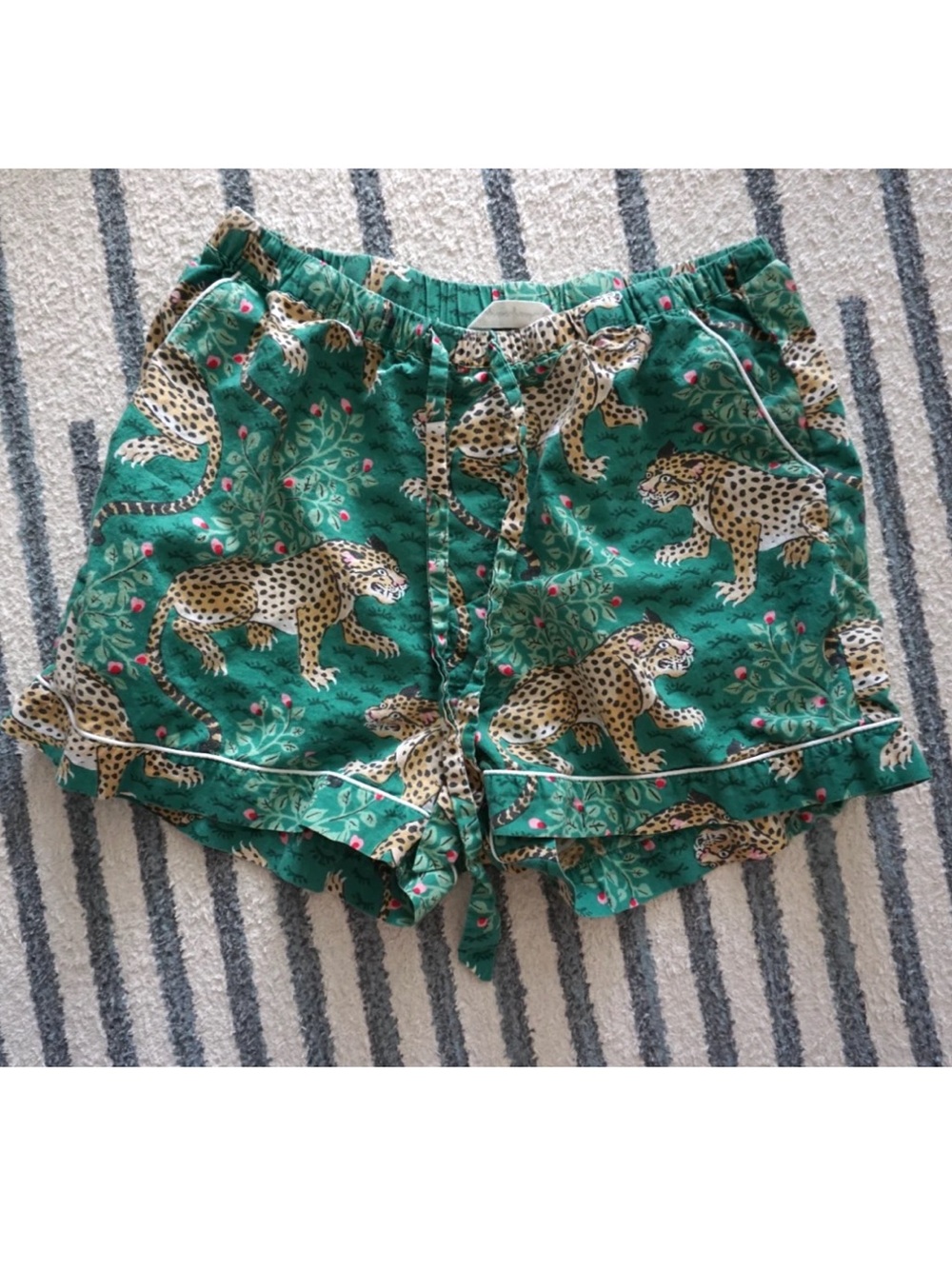 Printfresh Anthropologie Bagheera Leopard Print Pajama Shorts Green Small